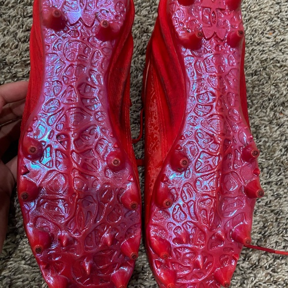 Under Armour Football Cleats - Picture 3 of 3